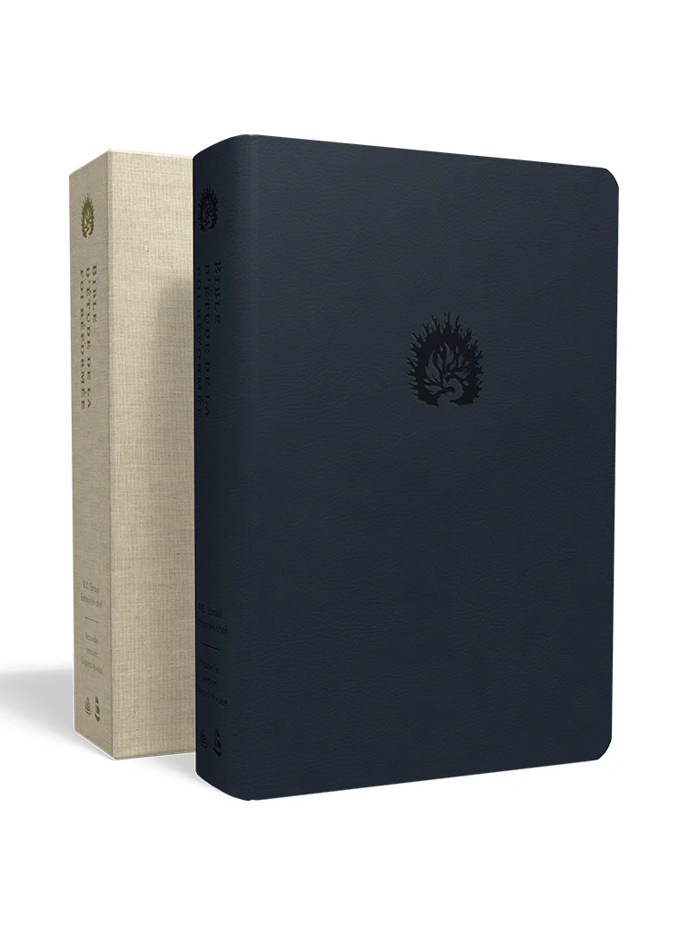 Bible d’étude de la foi réformée - Bleu marine, Similicuir, tranches argentées, un signet Bible d’étude de la foi réformée - Bleu marine, Similicuir, tranches argentées, un signet