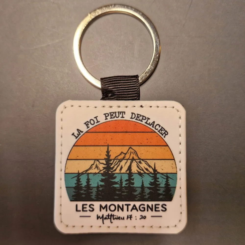 Porte-Clé Carré Sublimation Matthieu - "La foi peut déplacer les montagnes." Matthieu 17: 20,
